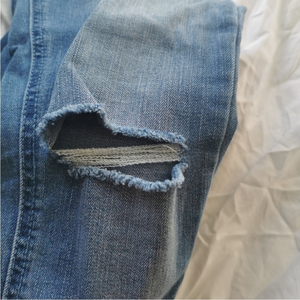 Hollister Light Blue Skinny Jeans - Picture 8 of 8